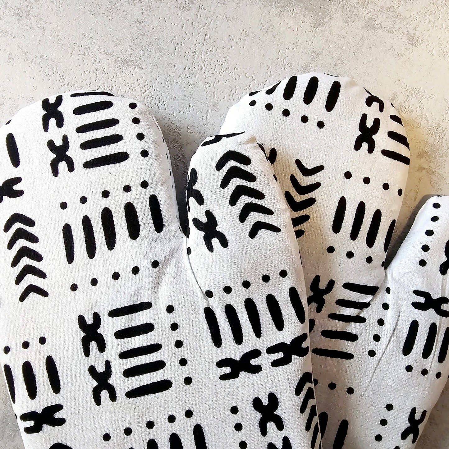 Set of 2 Oven Gloves | African Print 100% Cotton Fabric