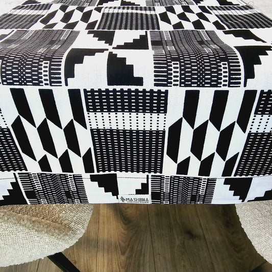 Handgemaakte Afrikaanse Print"Mudcloth"Bogolan Geïnspireerde Print Tafelloper Gemaakt van 100% Afrikaanse Print Stof