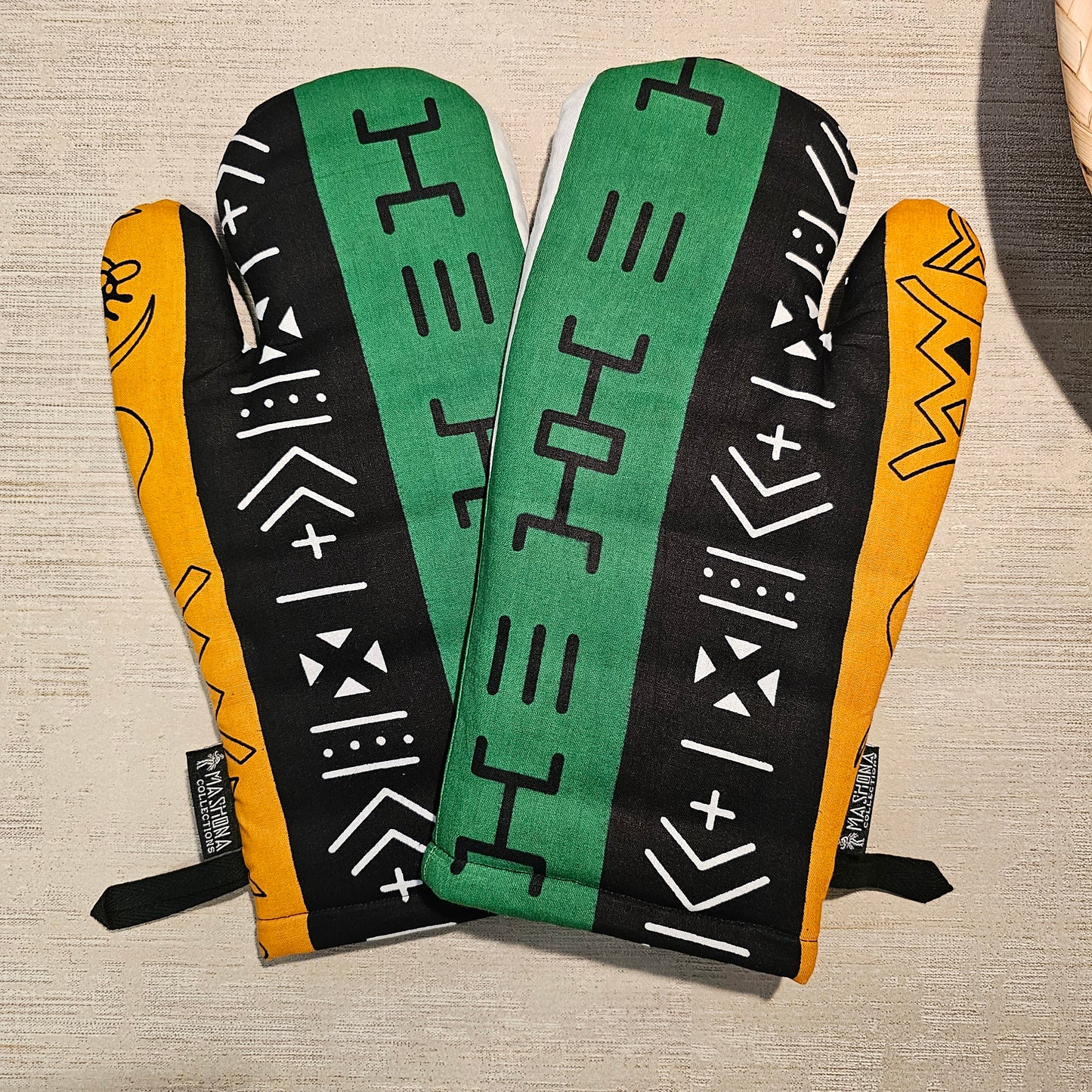 Set of 2 Oven Gloves | 100% African Print Fabric