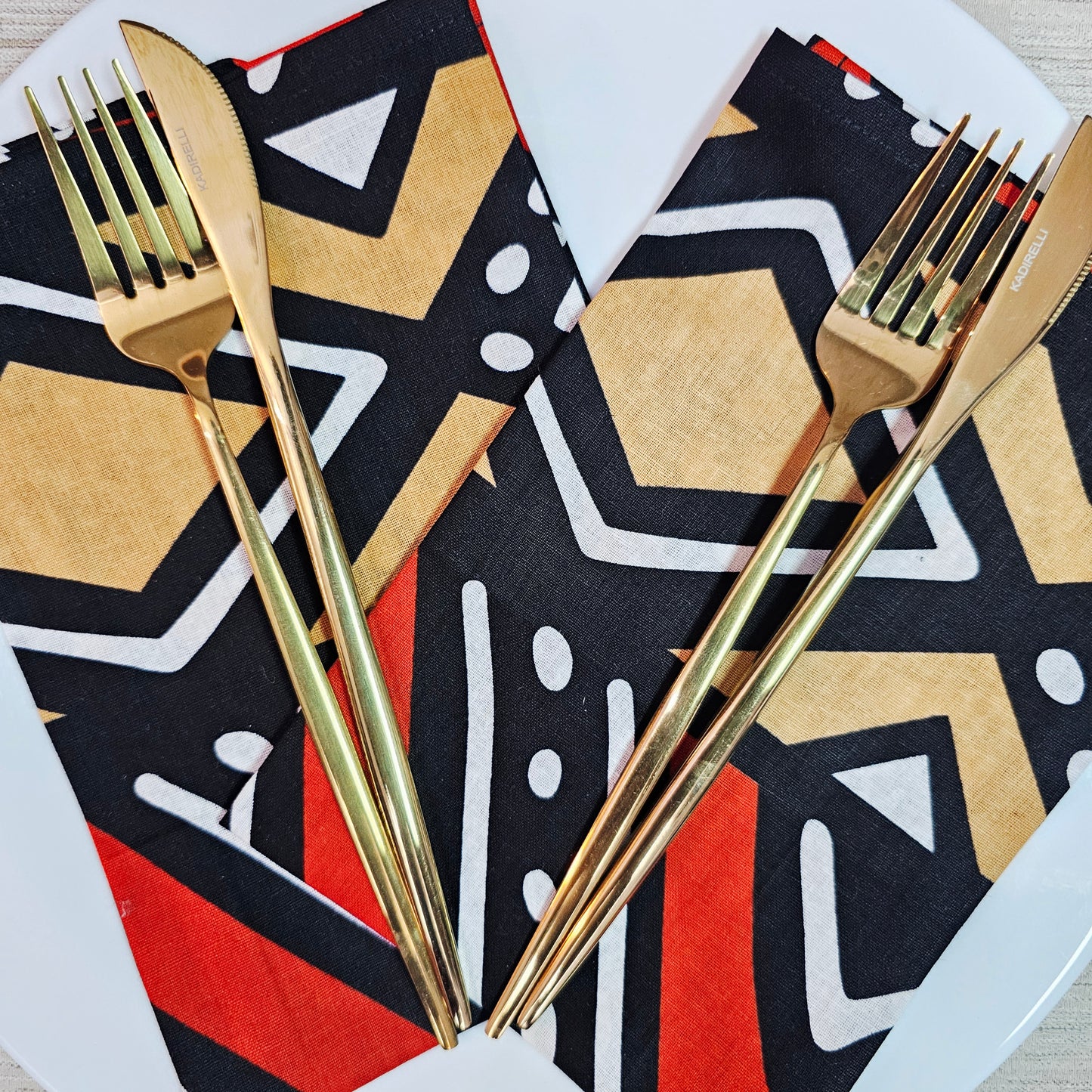 Set van 2 zwarte mudcloth print, Ankara wax, 100% katoenen servetten