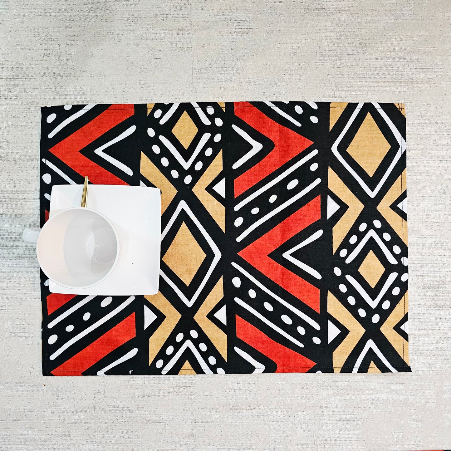Set of 4 | 8 Placemats | 32cmx42cm | 100% Cotton Placemats.