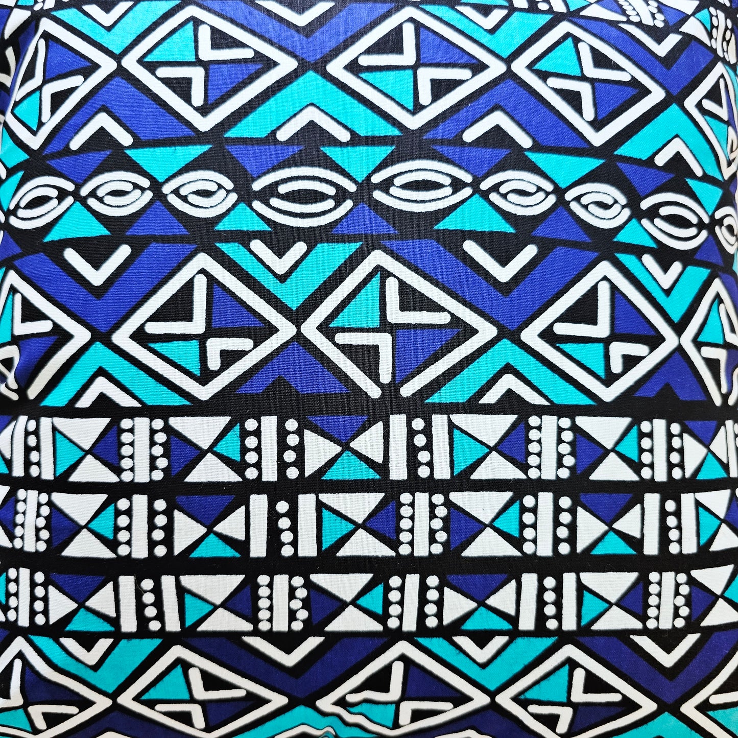 Set of 2 | 4 Cushion Covers |40x40cm | 100% Cotton Wax Ankara Fabric